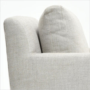 accent chair with arms